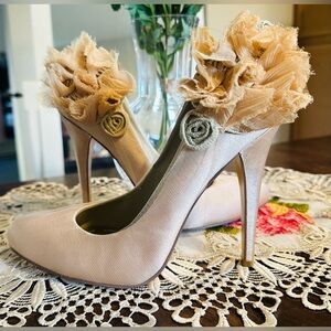 Elegant Champagne Floral Women's Heels